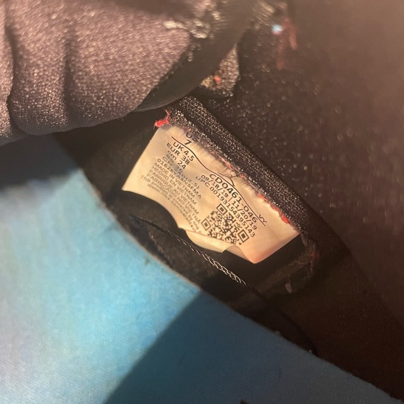 Size 7- Jordan 1 Retro High OG "UNC to Chi" CD0461-046 2020. - Picture 10 of 11